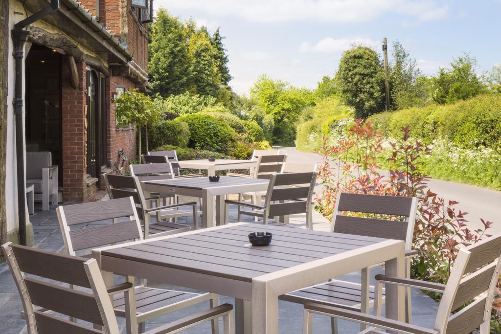The Chequers Inn Beaconsfield Eksteriør bilde