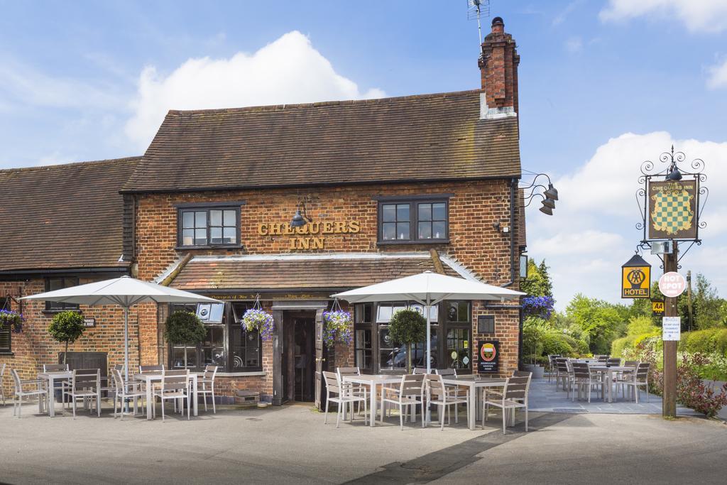 The Chequers Inn Beaconsfield Eksteriør bilde