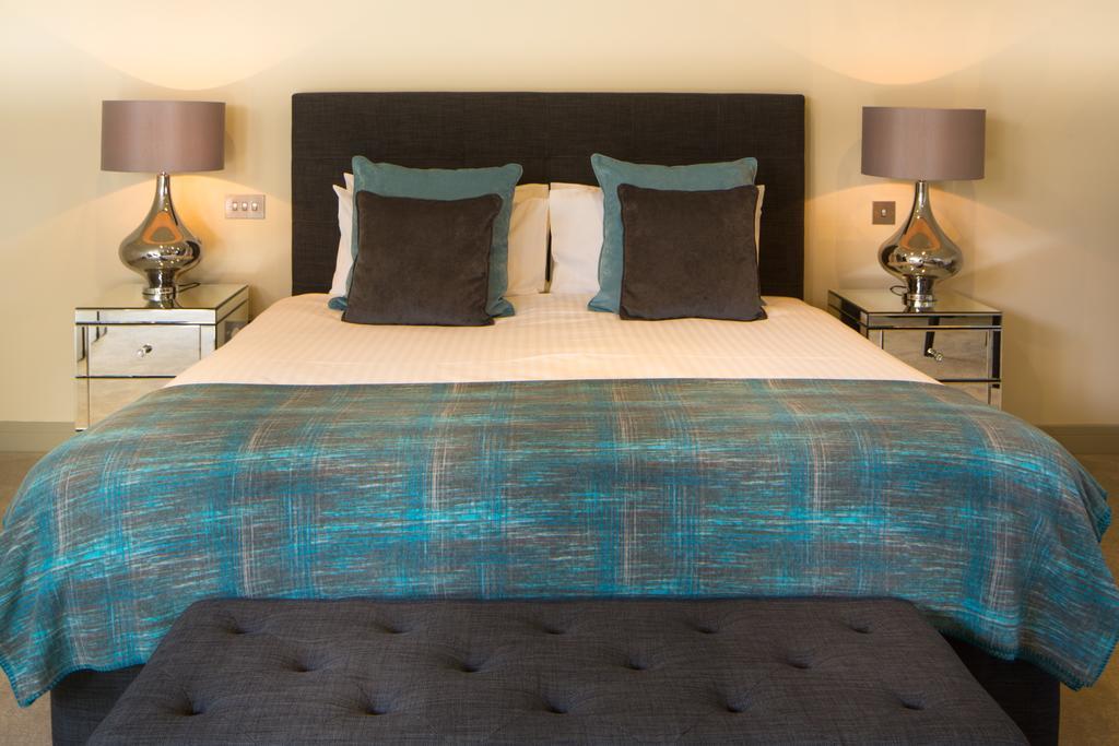 The Chequers Inn Beaconsfield Eksteriør bilde