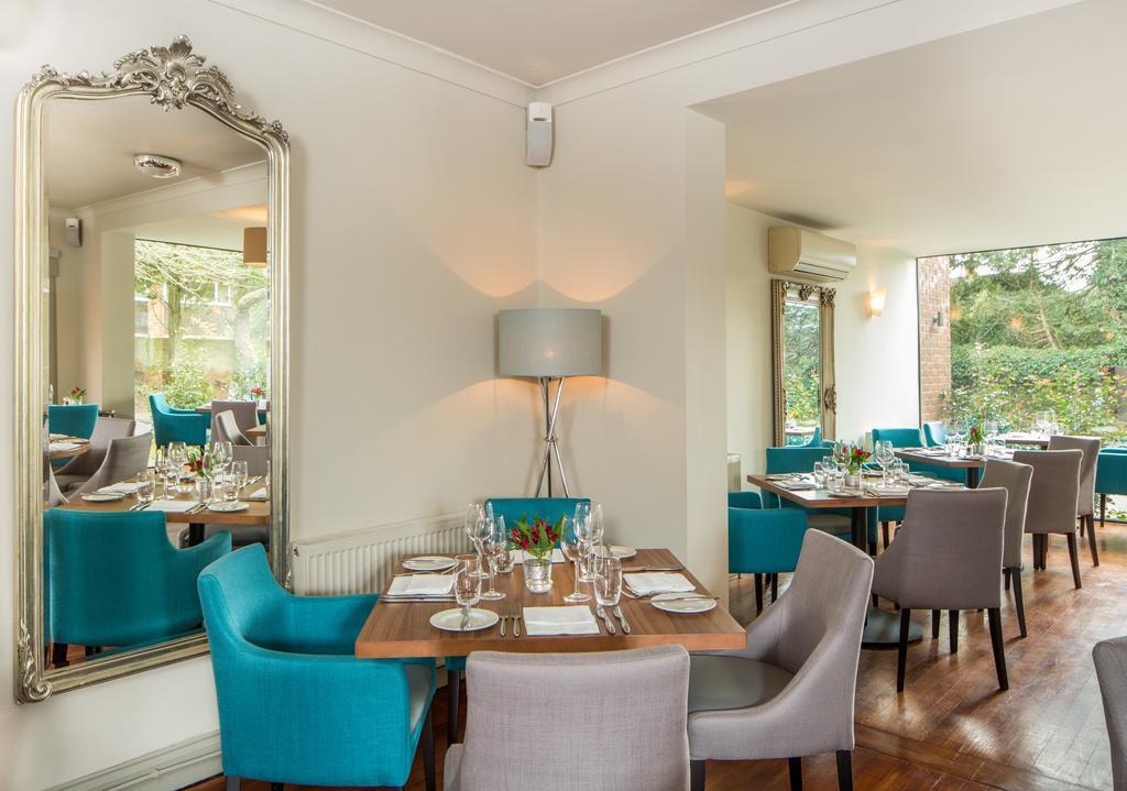 The Chequers Inn Beaconsfield Eksteriør bilde